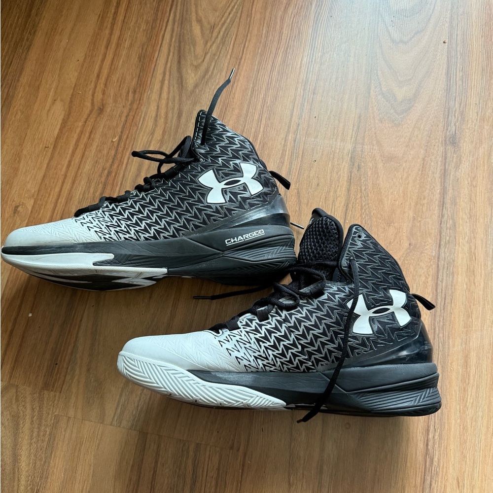 Under Armour Men’s Clutchfit Drive 3 Black and Gray High-Top Basketball Shoes